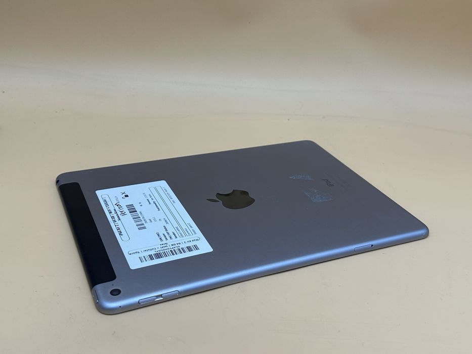 iPad air 2 64gb хороший стан