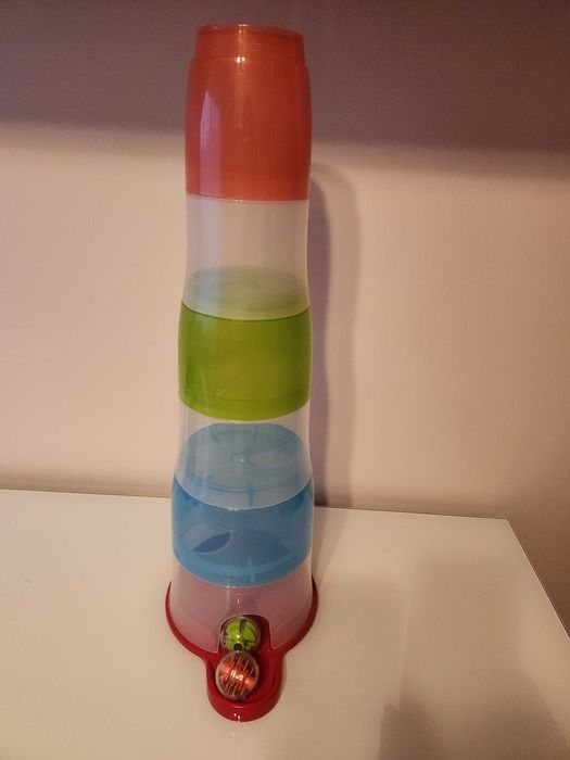 Torre empilhar da Imaginarium