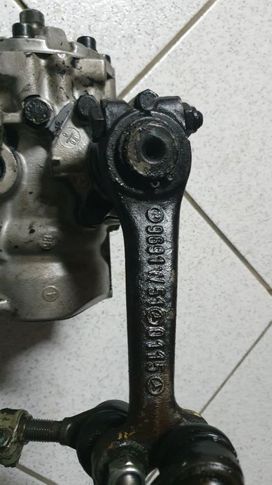 Direcção Assistida Mercedes 190d