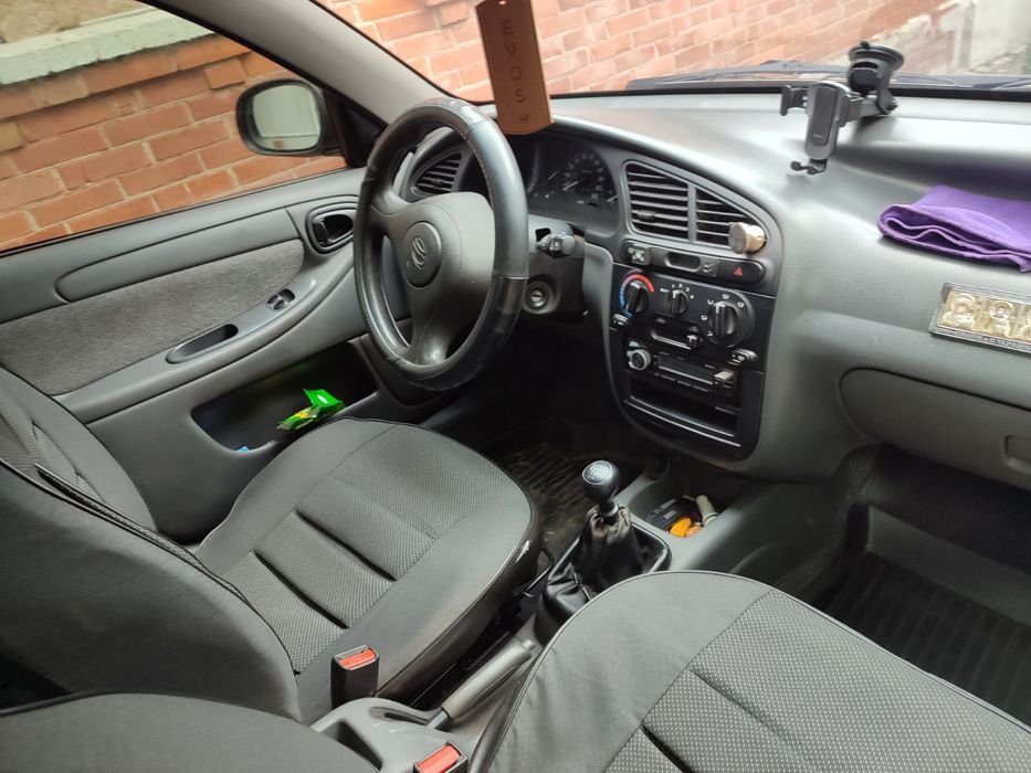 Ланос Lanos Daewoo 1,5 рік 2010
