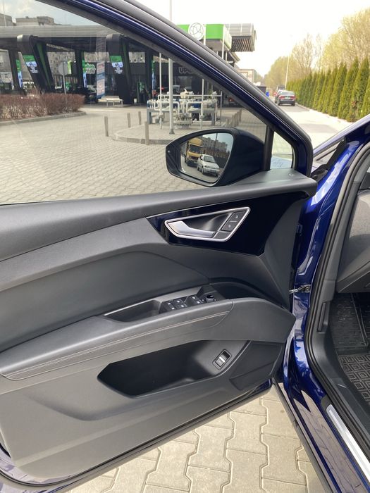 Audi Q4-e-tron  400 км