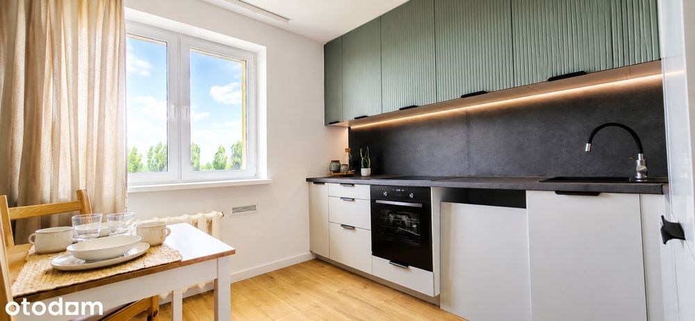 55.8 m2 | Generalny Remont | Duży Balkon | Rolety Zewnętrzne