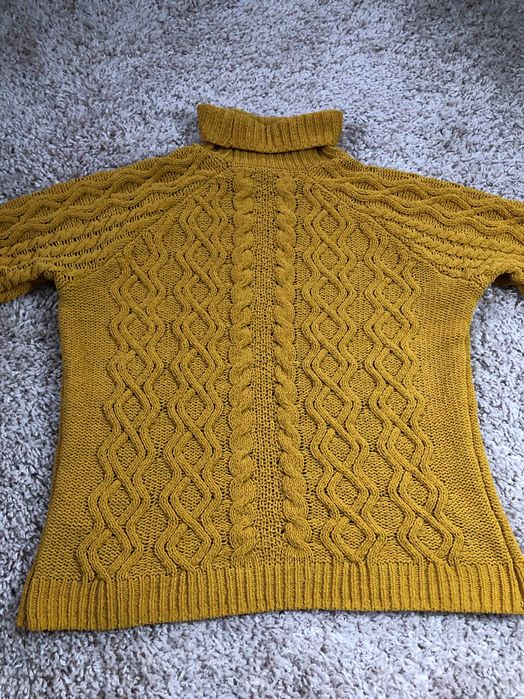 Sweter golf Mohito S musztardowy welurowy warkocze jesienny