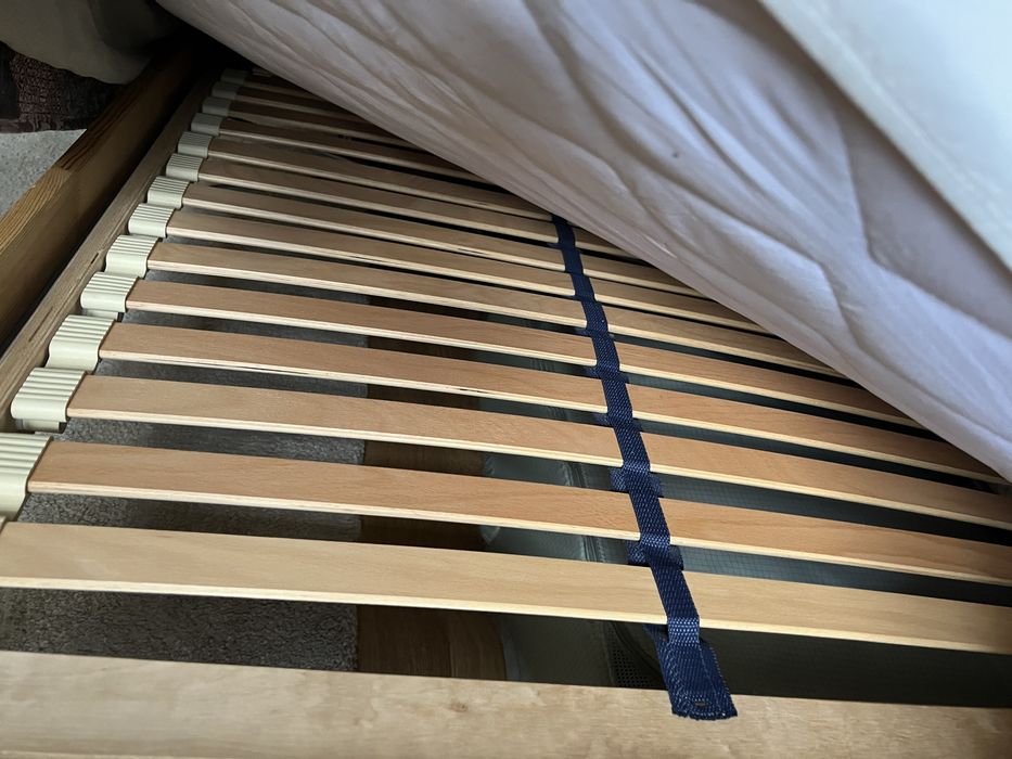 Łóżko ikea TARVA