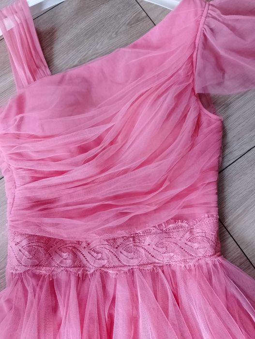 Sukienka elegancka, tiulowa S