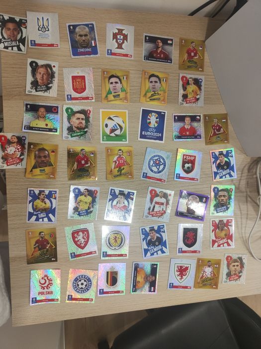 Vendo ou troco cartas euro 2024