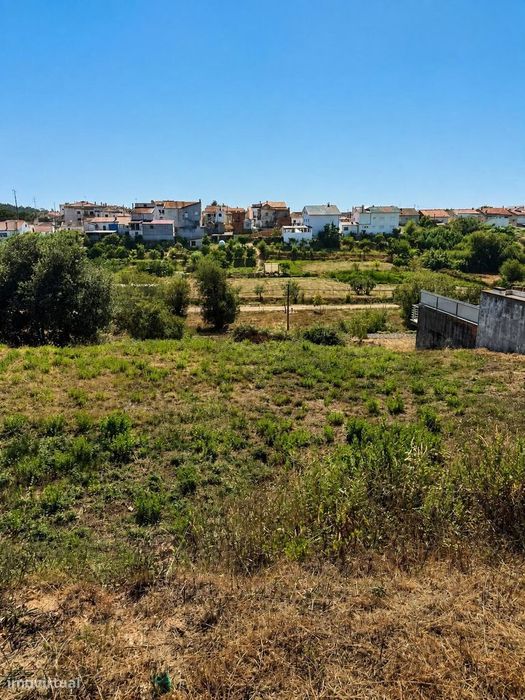 Terreno Urbano com 480 m2 na Urbanização do Casal dos Galegos – Granja