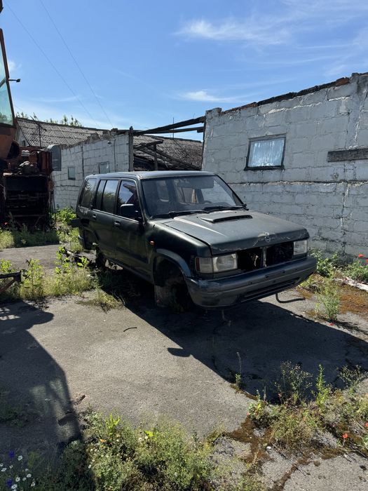 Opel Monterey Isuzu Trooper (1993)