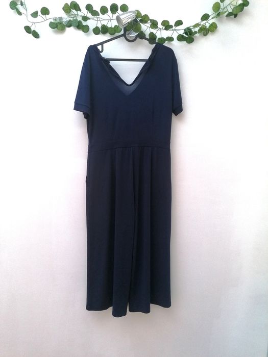 Macacão Azul Escuro