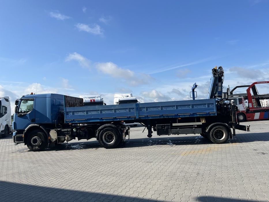 Volvo FE340 з маніпулятором