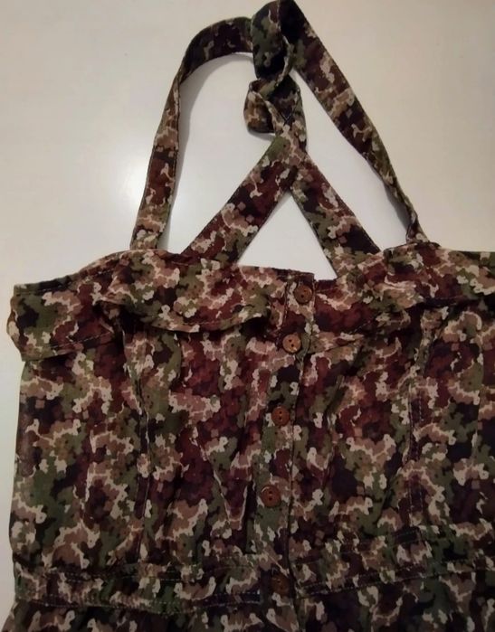 Top camuflado Bershka