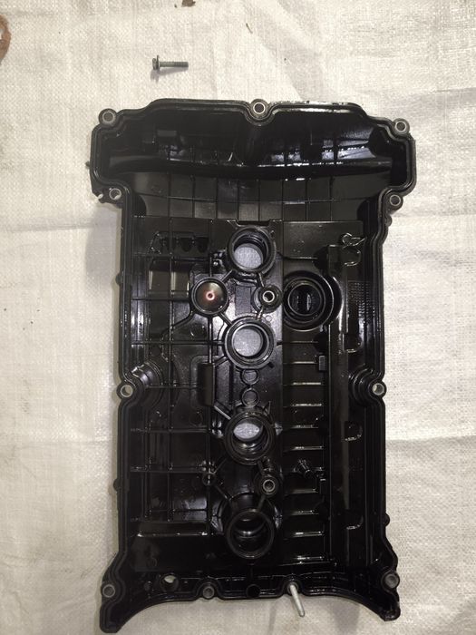 Pokrywa zaworów orginal PSA  do 1,6THP