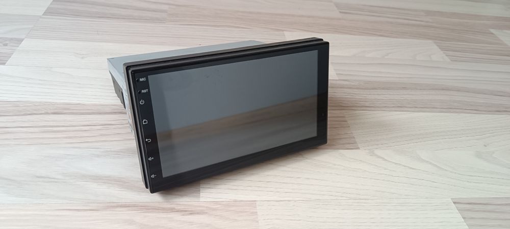 1din/ Radio Carplay/ Android