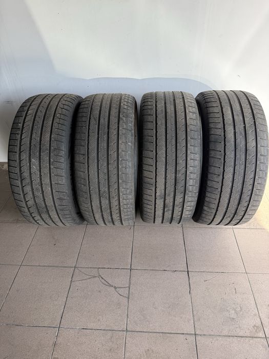 Opony wielosezonowe całoroczne vredestein 285/45R20