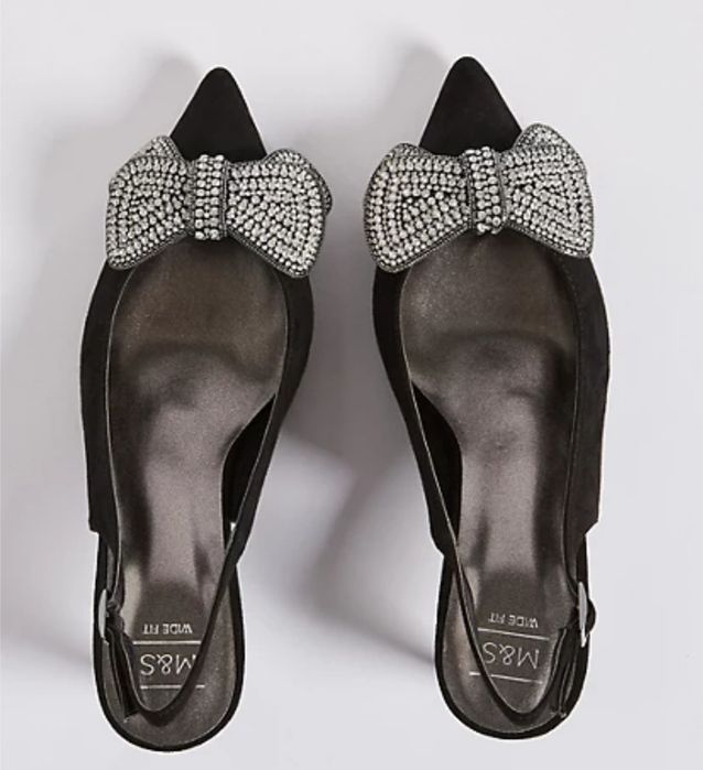 Босоніжки , туфлі святкові