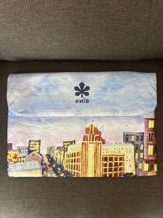 Чохол для ноутбука / макбука Київ Orner, 16”