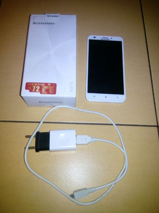 Смартфон Lenovo А-916 білого кольору. Android 4.4.2.