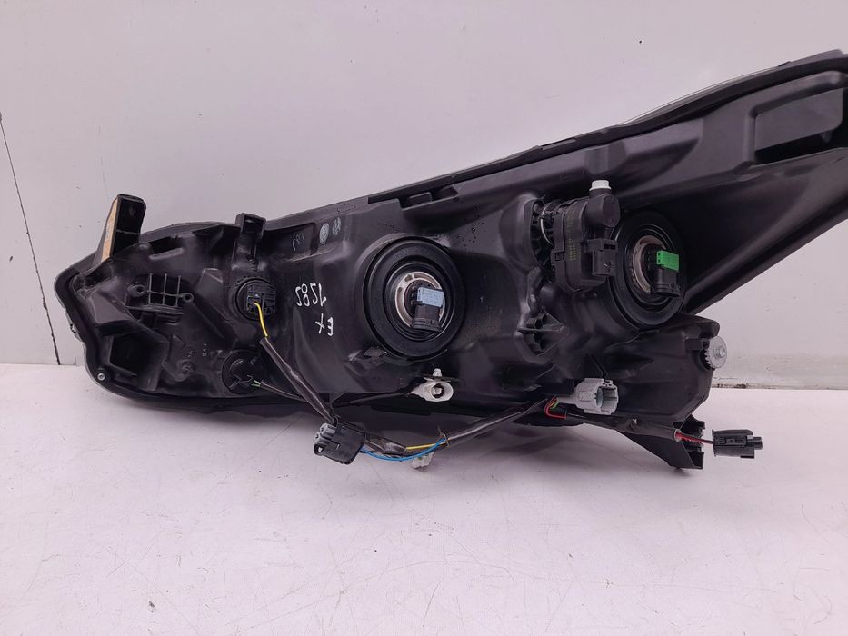 Ótica / farol direita NISSAN Micra V (K14)