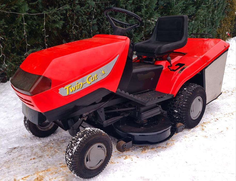 Traktorek kosiarka Castel Garden twin cut silnik 16km pompa manualna