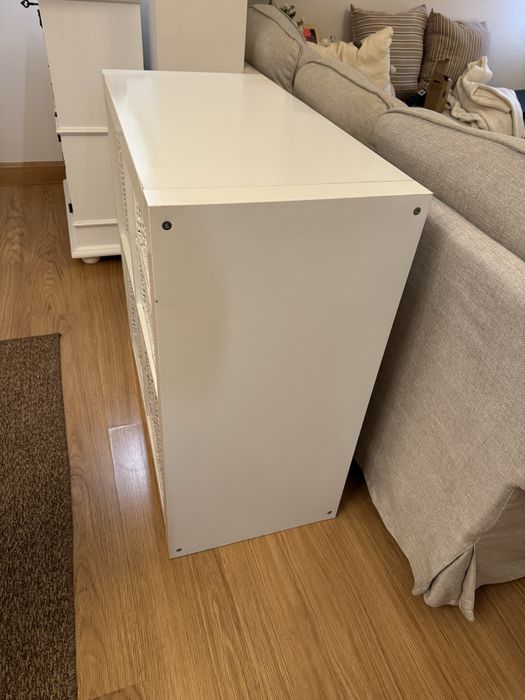 Estante Cubos Kalax + Cestas de Verga Brancas