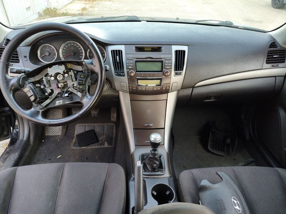Панель передня салона торпедо Хюнда Соната НФ,Hyundai Sonata 2008-2010
