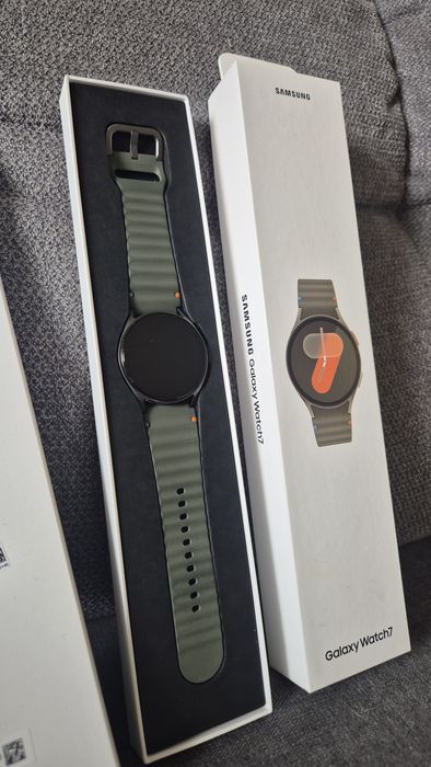 Samsung Galaxy Watch7 40mm stan bdb+