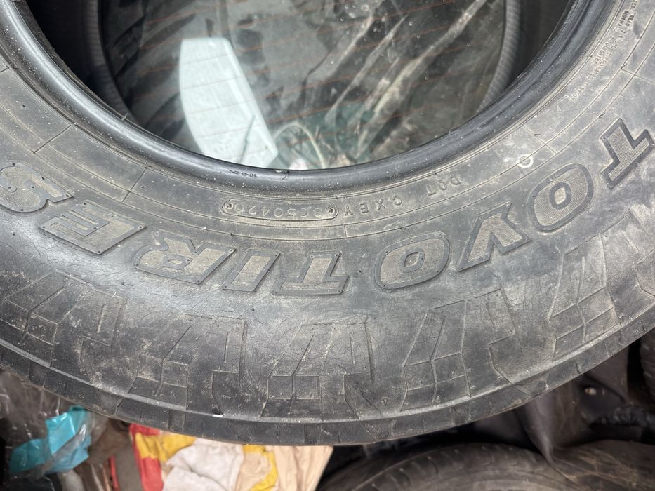 Шини 285/70r17 бу toyo