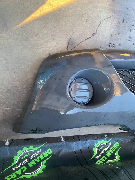 Бампер передній Mitsubishi L200 2007 Мітсубіші Л200