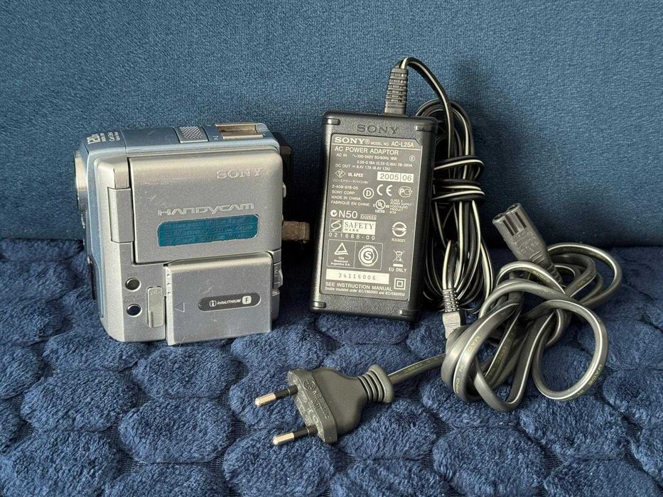 Cyfrowa Kamera Handycam MiniDV Sony DCR-PC108E TOP Zestaw Unikat