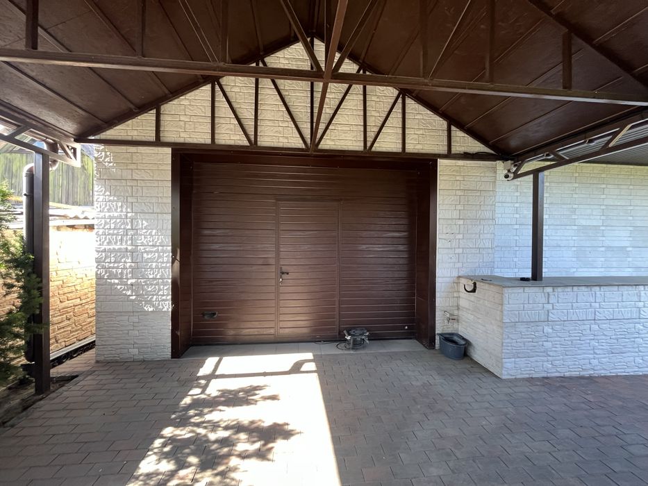 Продам великий гарний будинок центр м. Самар