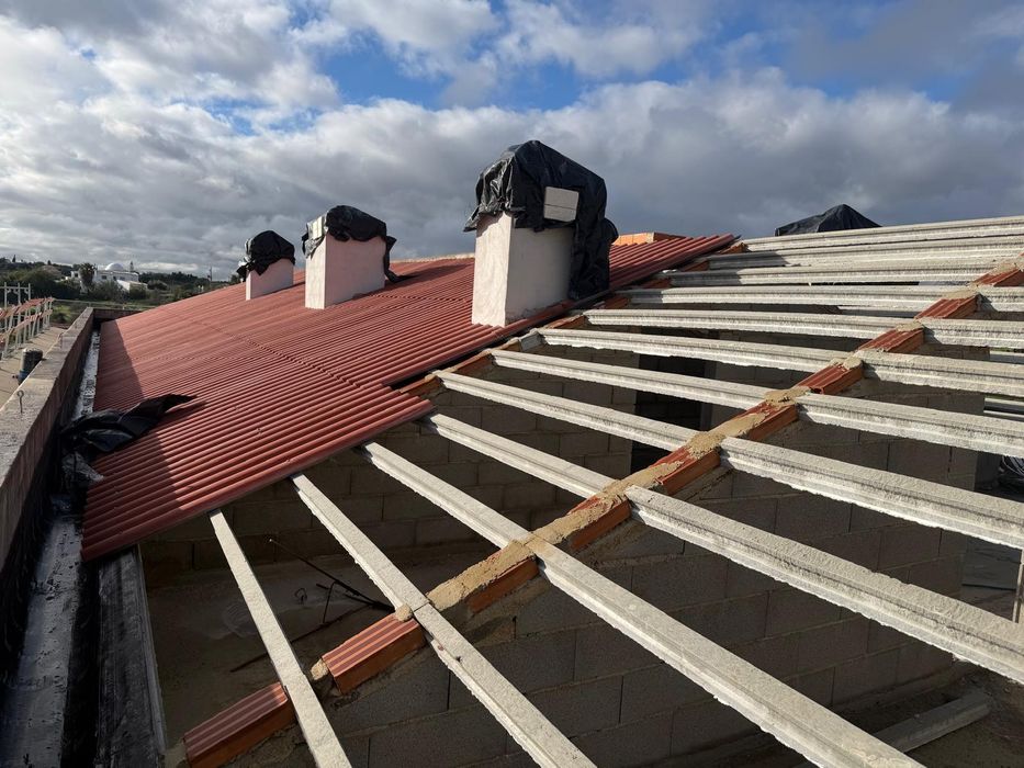 Trabalho de remodelação424934975441489923