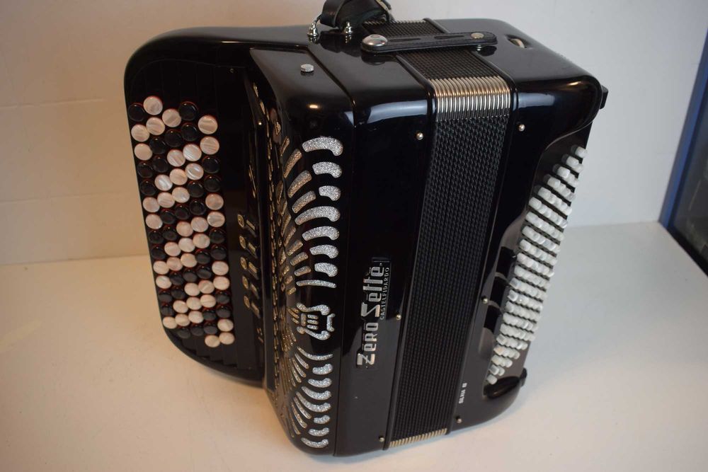 Acordeao ZeroZete 3 voz. N 94