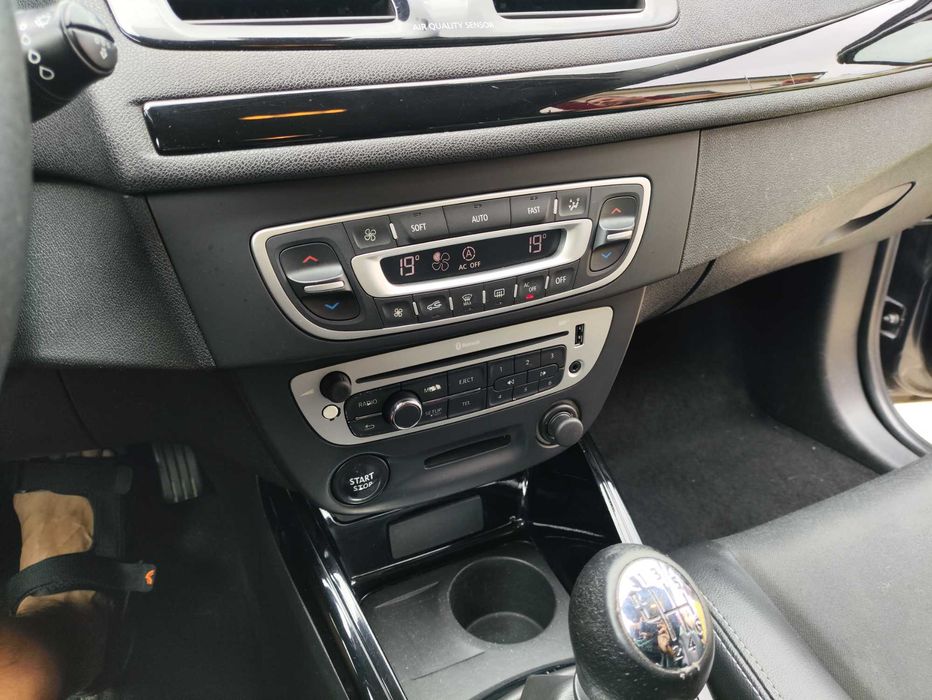 Renault Megane Sport Tourer Bose Edition 1.6DCI 130cv 2012