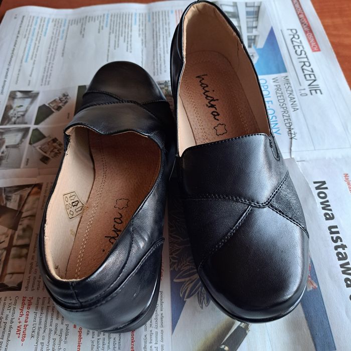 Nowa cena Półbuty damskie czarne