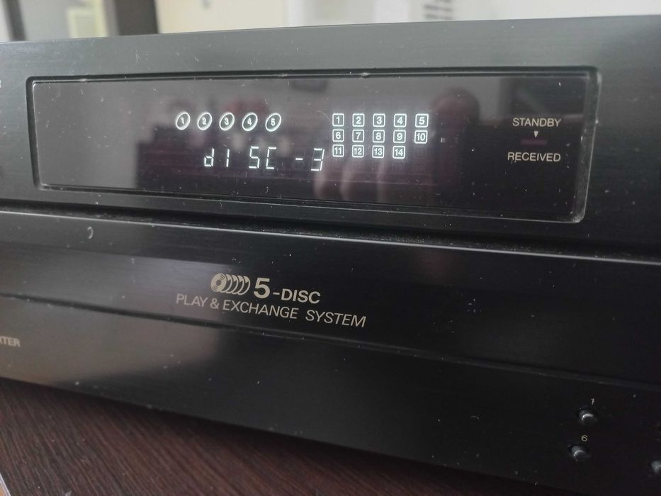 Odtwarzacz CD JVC XL-F254