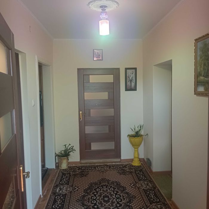 Оренда чудового, великого будинку в одному з кращих районів міста!