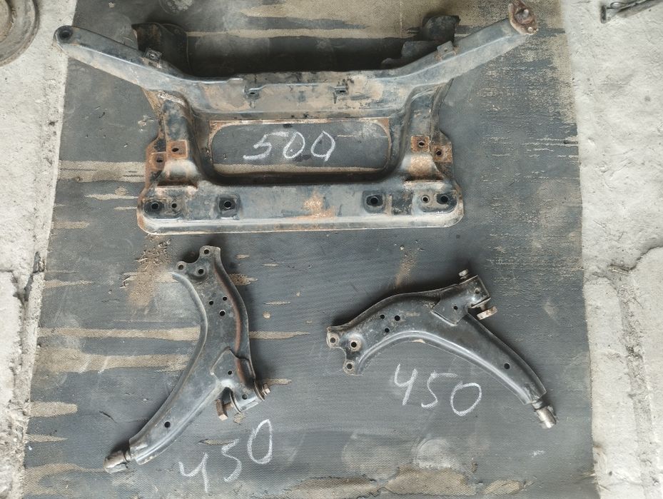 Продам на Пежо 306 рычагы.