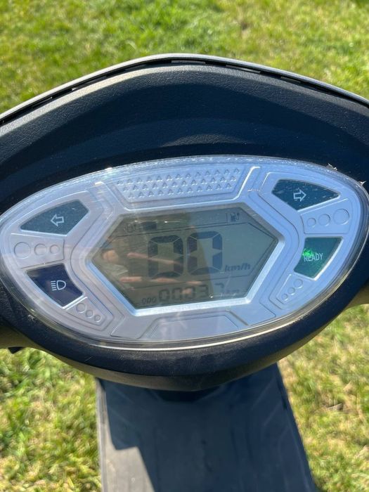 Продам електроскутер AIMA Eagle