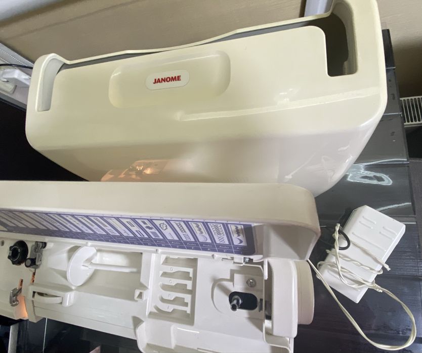 Компьютерная швейная машина Janome QC 1M: 18 500 грн. - Швейные