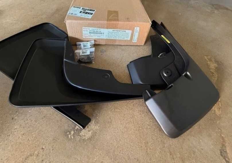 Бризговики передні задні оригінал TOYOTA 4RUNNER 10-24р. брызговики