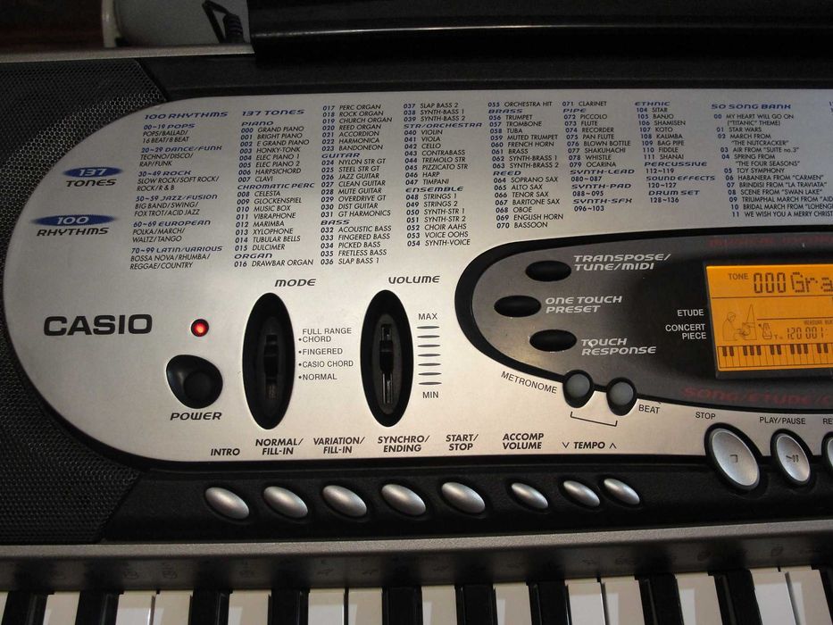Синтезатор Casio CTK 573