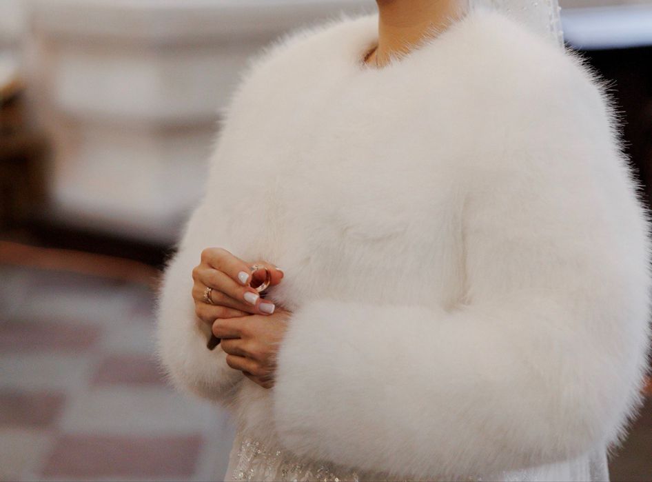 Біла шуба/ весільна шуба/полушубок