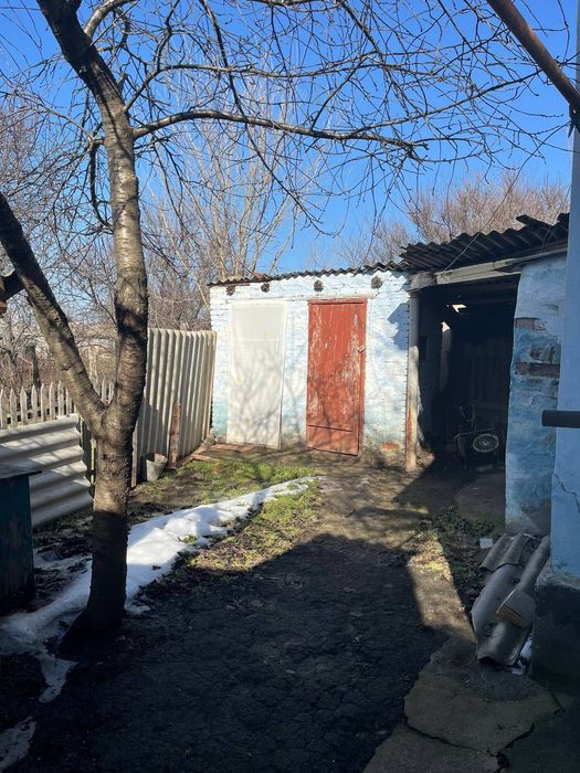 Продється будинок
