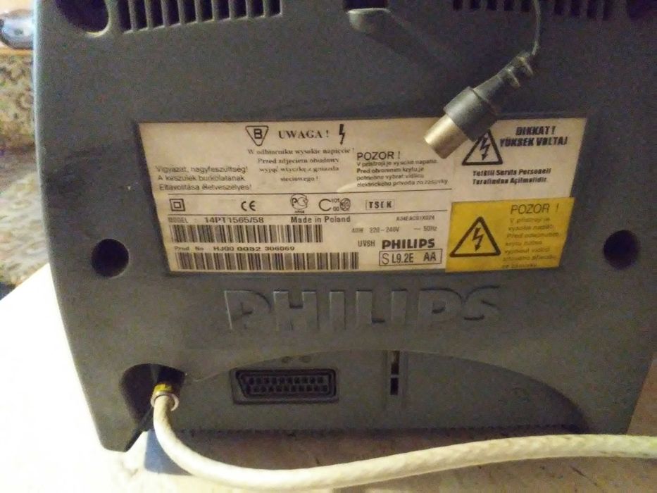 Sprzedam telewizor marki " PHILIPS ".