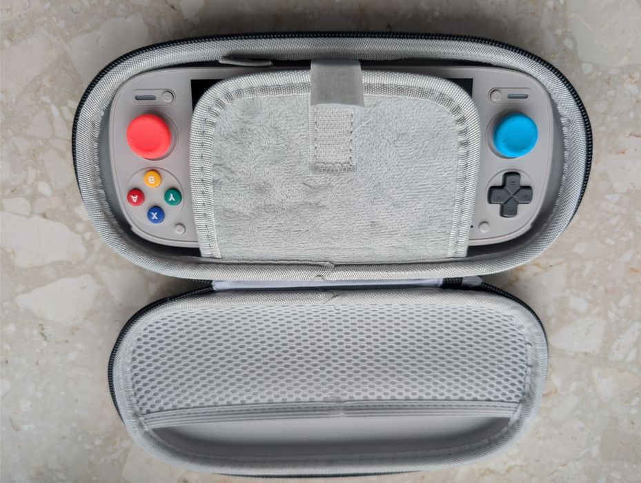 Retroid Pocket 5 Konsola Retro z Androidem