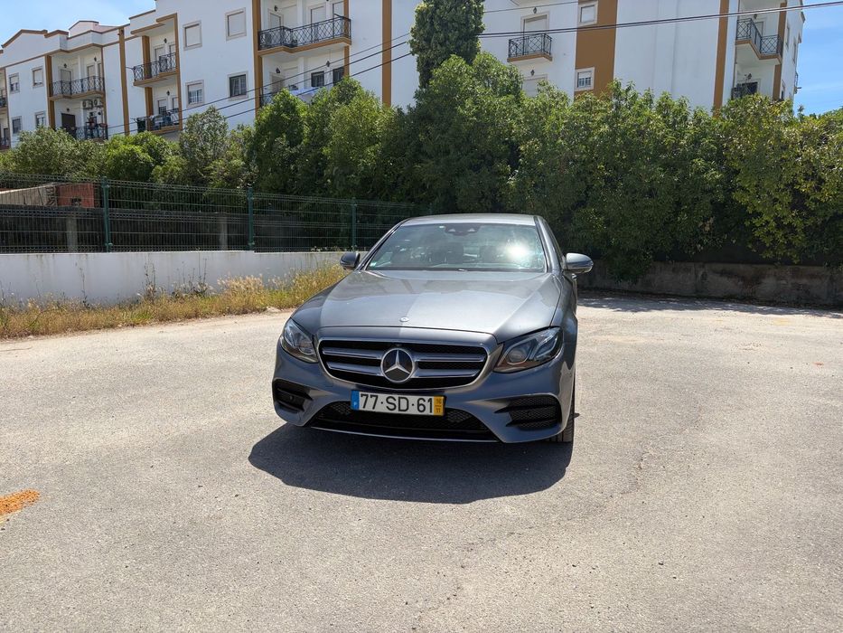 Mercedes-Benz E 220 d AMG Line