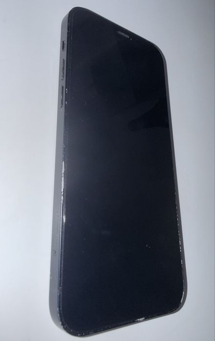 IPhone 12 128 GB Czarny.