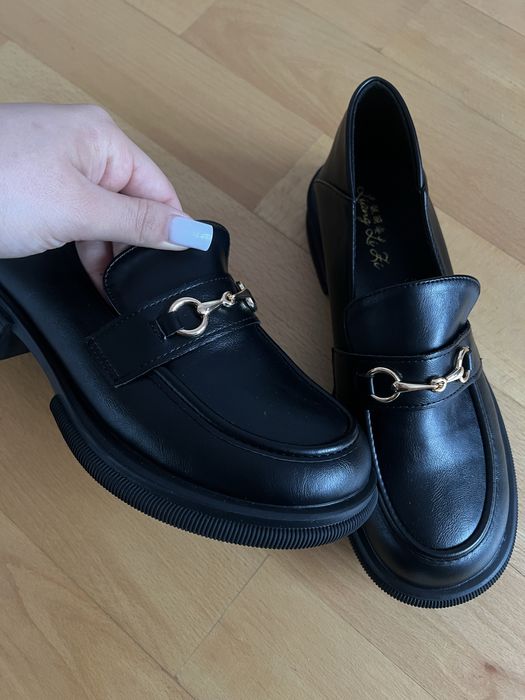 Шкіряні лофери, 41 розмір