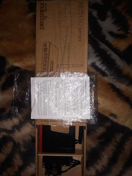 Микротик MikroTik RB2011UiAS-2HnD-IN 10 портов гигабитный WiFi Board