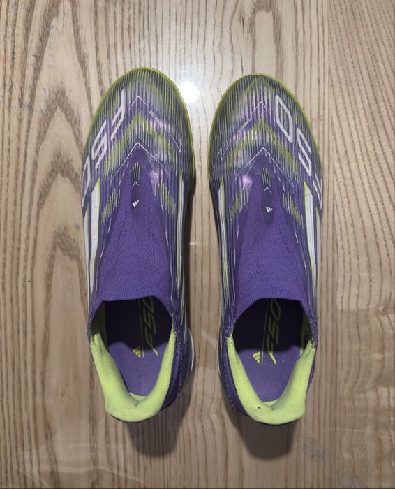 Botas de Futebol Sem Atacadores F50 League Piso Sintetico